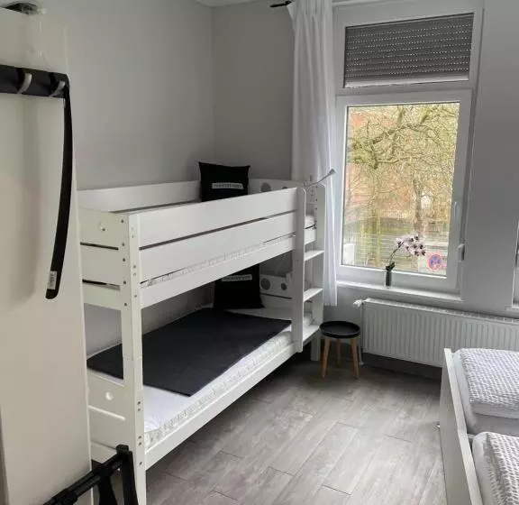 هاستل Meierstrasse