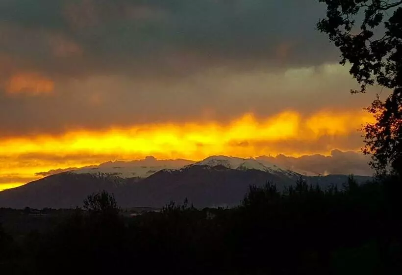 B&b Villa Iolanda Un Soggiorno In Relax Vista Mare E Montagna