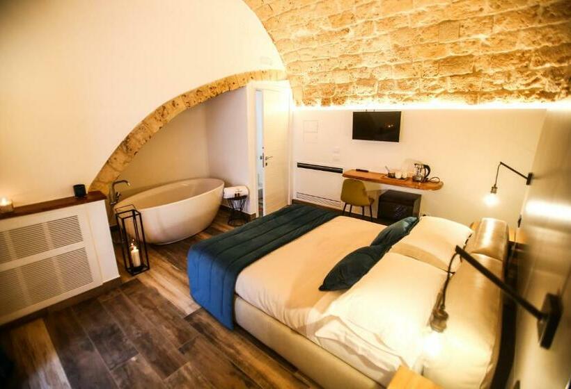 צימר Luna Federiciana Luxury Room & Spa