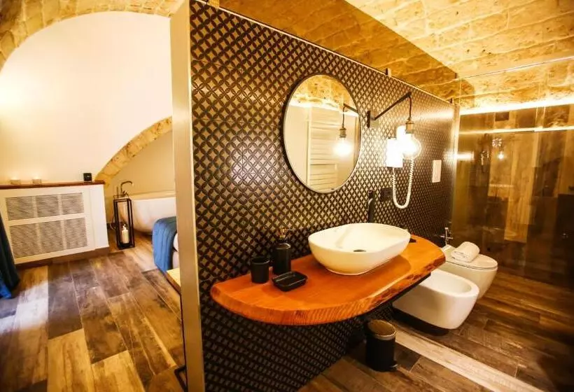 Aamiaismajoitus (B&B) Luna Federiciana Luxury Room & Spa