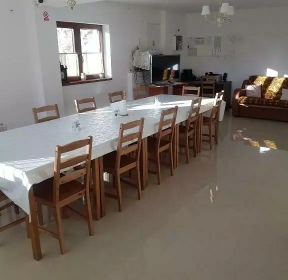 Majatalo Casa Bunicutei