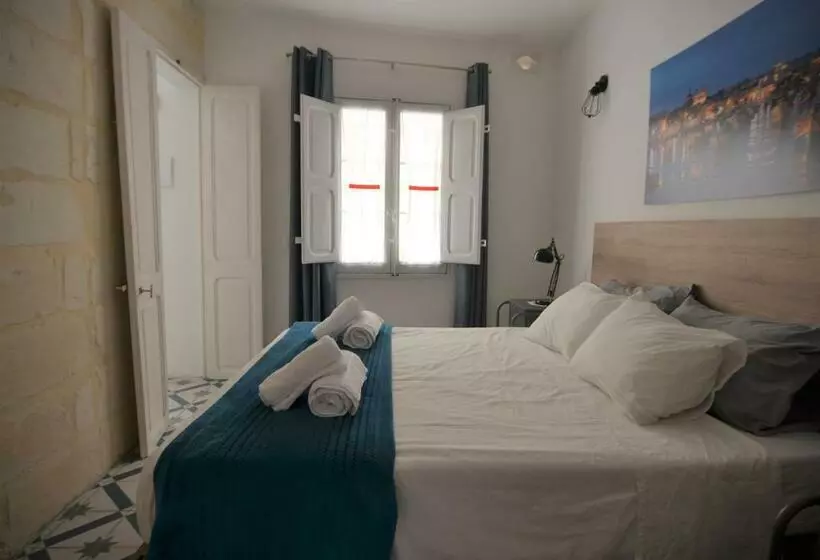 پانسیون Città Cospicua Suites