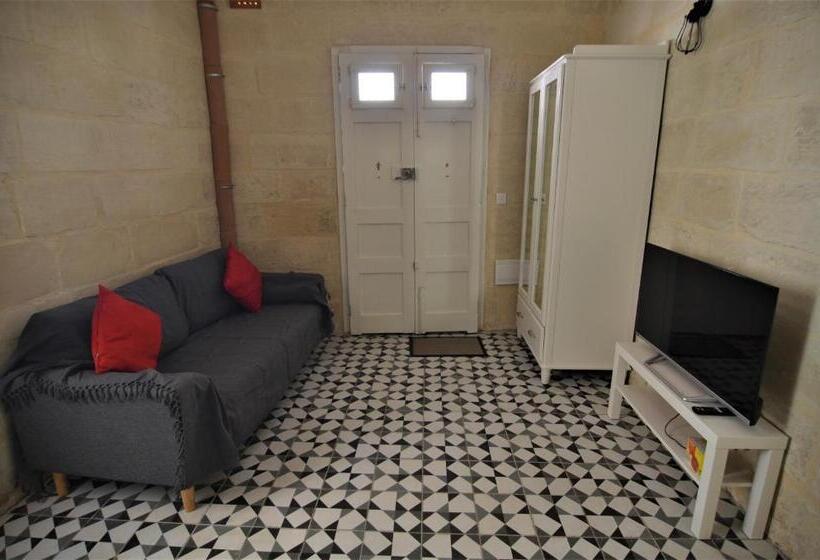 پانسیون Città Cospicua Suites