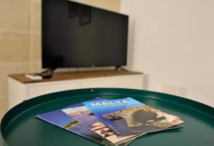 پانسیون Città Cospicua Suites
