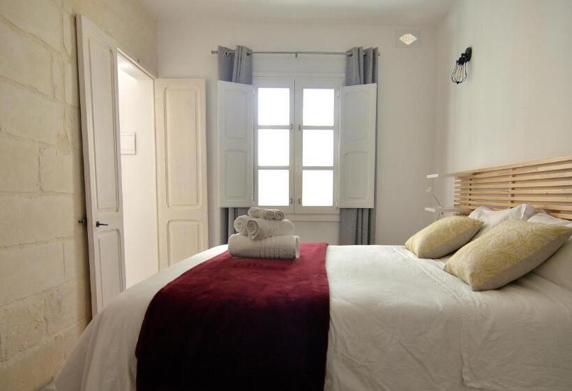 پانسیون Città Cospicua Suites