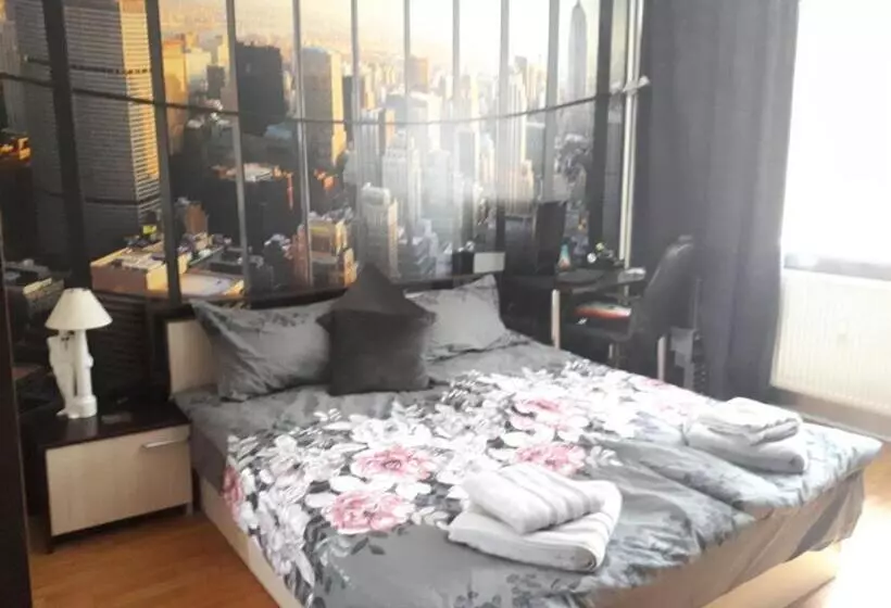 ペンション New York  Guest Room Near The Airport, Transport Possibility