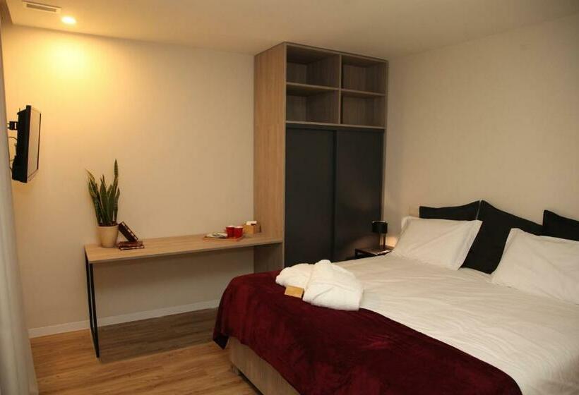 پانسیون Novabila Guesthouse