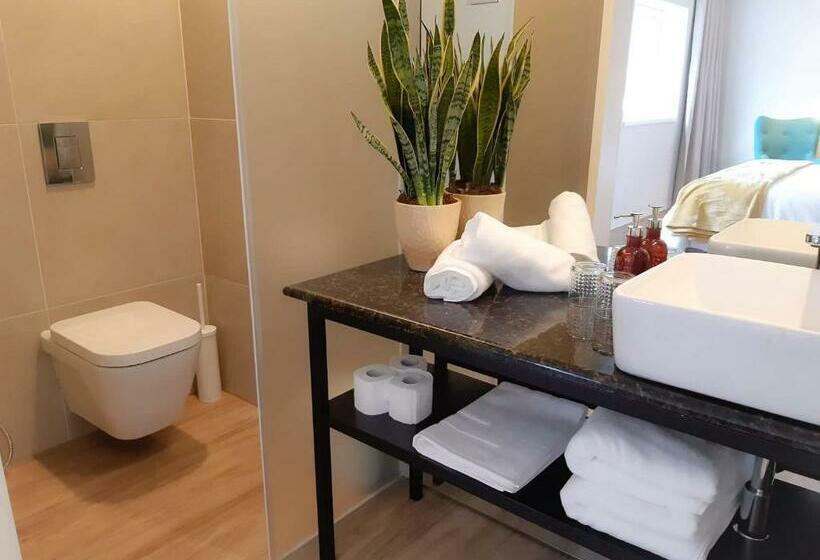 پانسیون Novabila Guesthouse