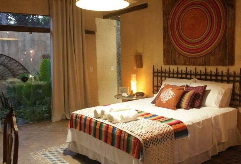 بنسيون Zazen Pousada By Santoregano