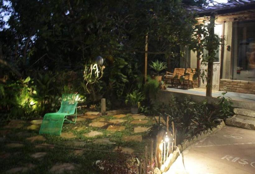 بنسيون Zazen Pousada By Santoregano