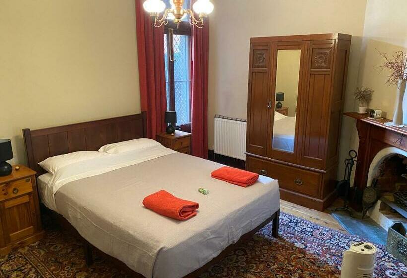 Yass Central Bed & Breakfast