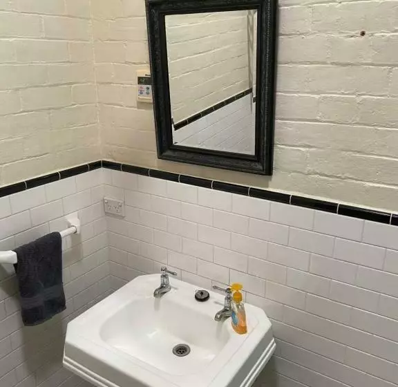 Yass Central Bed & Breakfast