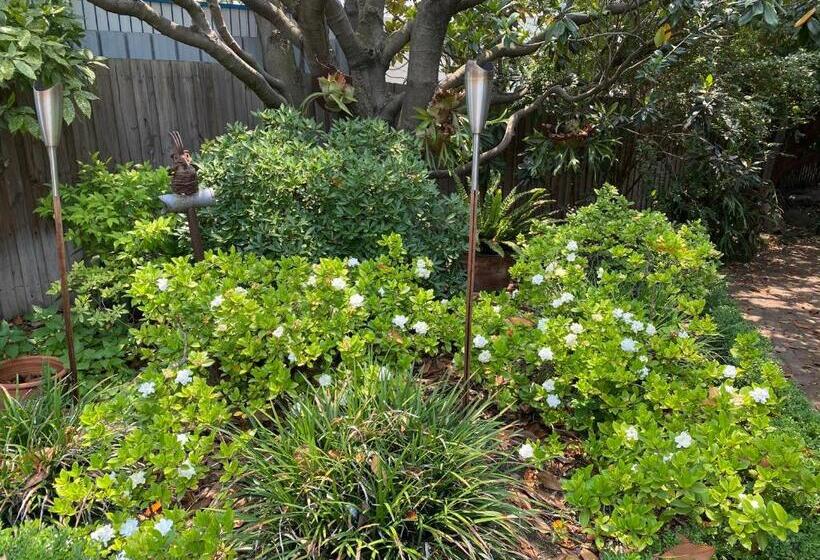 Yass Central Bed & Breakfast