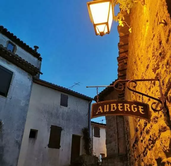 Auberge De La Tour