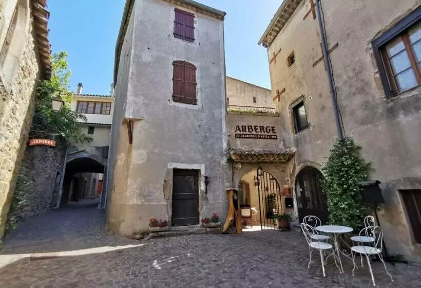 Auberge De La Tour