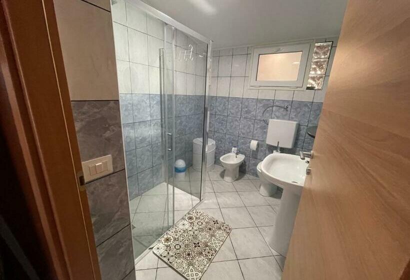 ベッドアンドブレックファースト Al Cervo Tra I Laghi