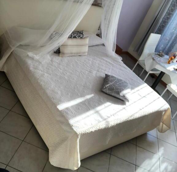 ベッドアンドブレックファースト Al Cervo Tra I Laghi