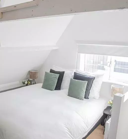 Aamiaismajoitus (B&B) Tiny House Lindenhouse