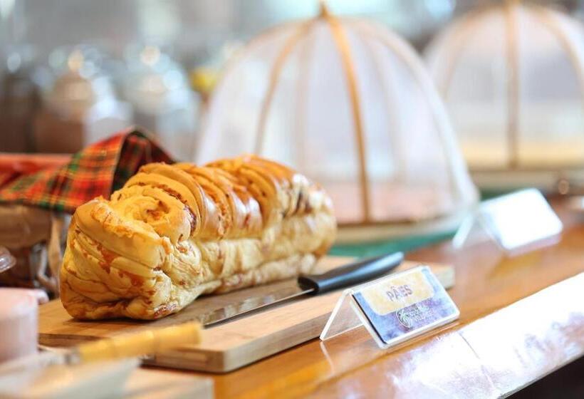 پانسیون Coqueiro Village Flats