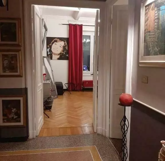 پانسیون Doria House 23