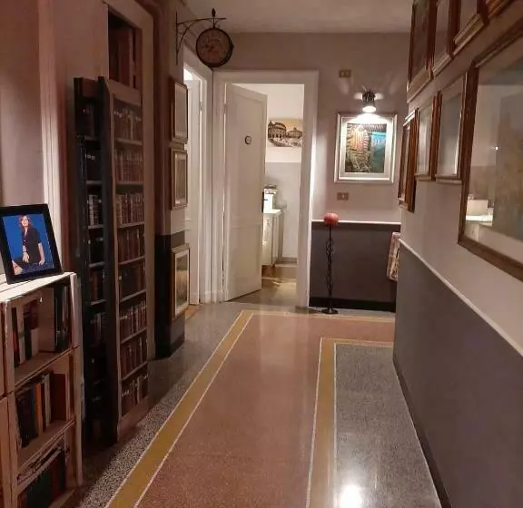 پانسیون Doria House 23