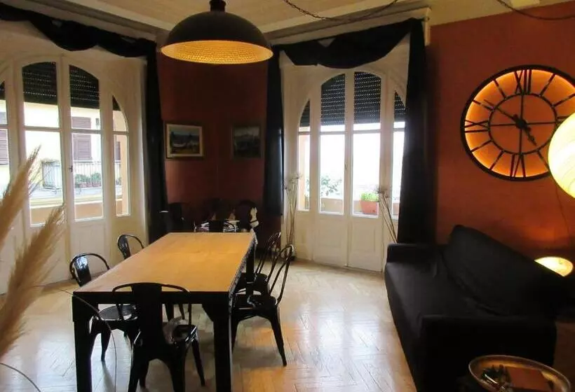 پانسیون Doria House 23