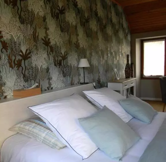 Majatalo Les Jardins Du Cloestro