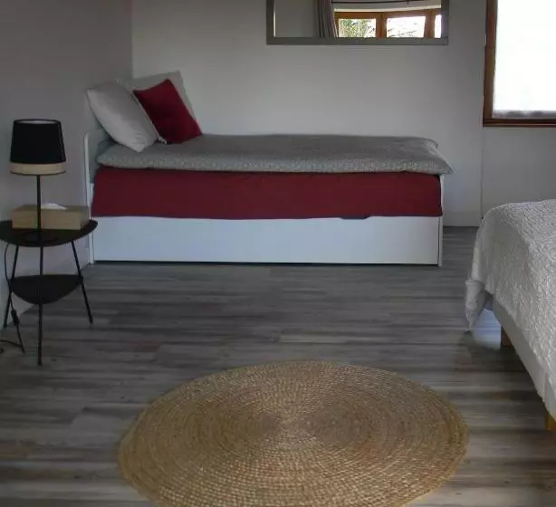 Majatalo Les Jardins Du Cloestro