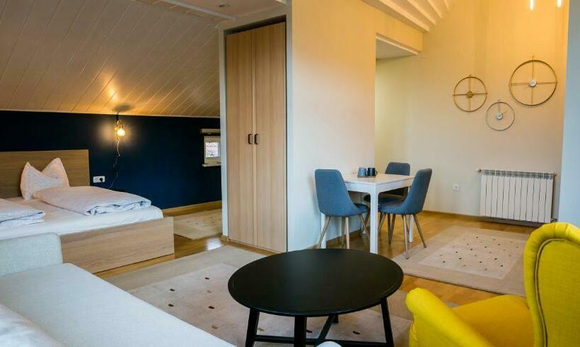 ペンション Nordic Home