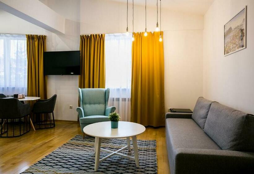 ペンション Nordic Home