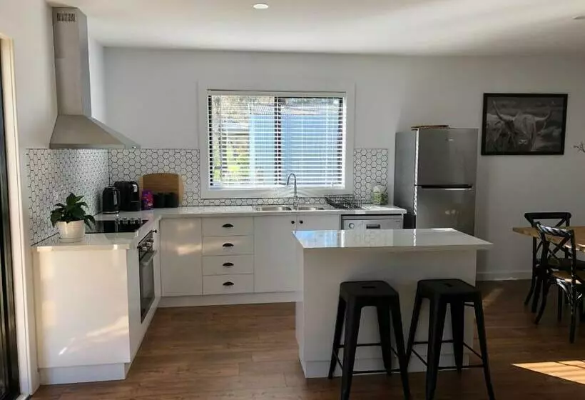 Majatalo Oak Lane Guest House & Farm Stay