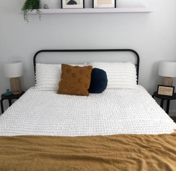 بنسيون Oak Lane Guest House & Farm Stay