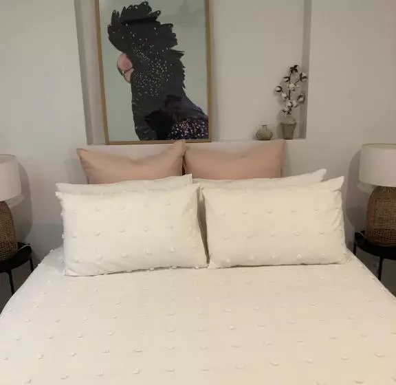 Majatalo Oak Lane Guest House & Farm Stay