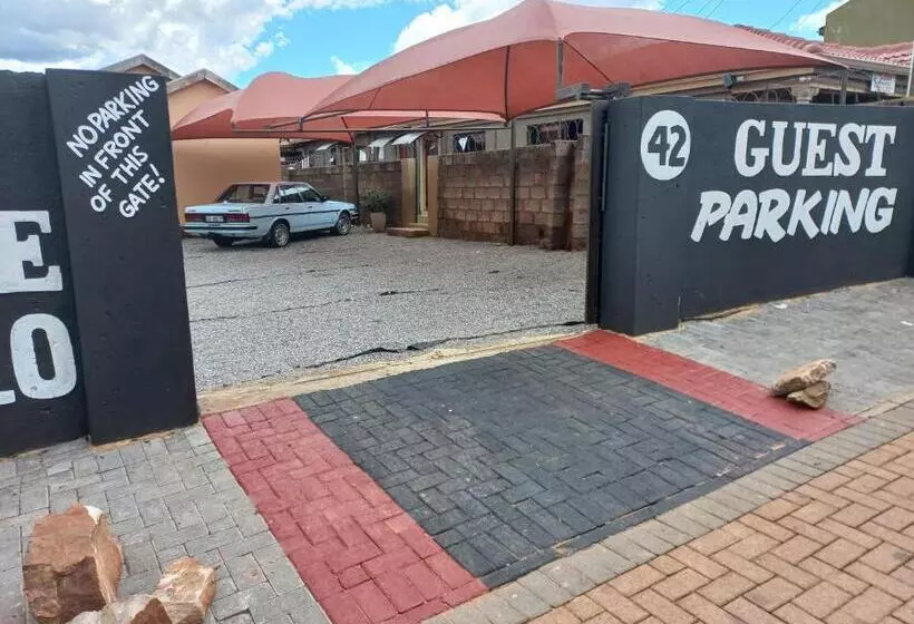 Majatalo Sediba Guest House