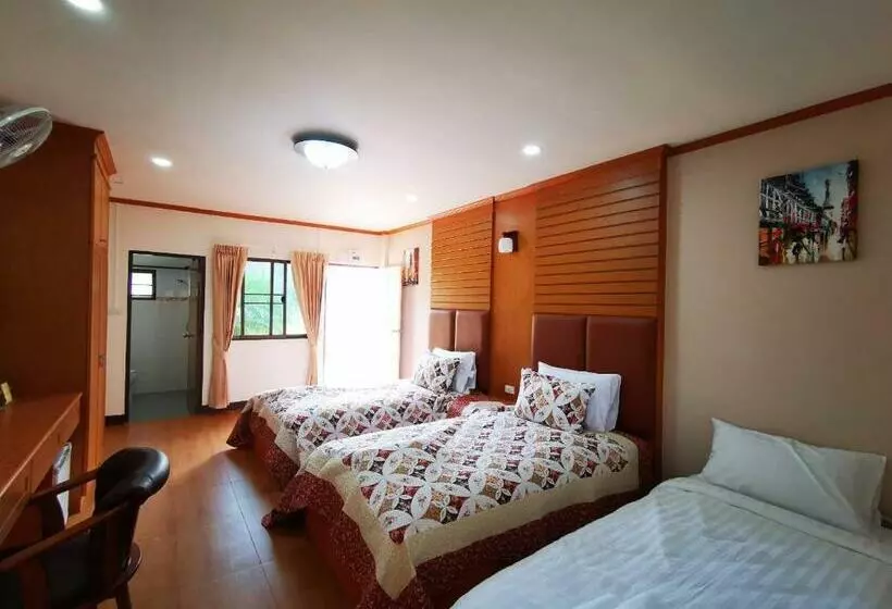 Rs Phong Riverside Resort