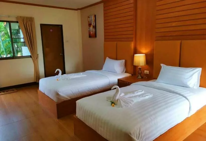 Rs Phong Riverside Resort