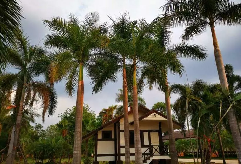 Rs Phong Riverside Resort