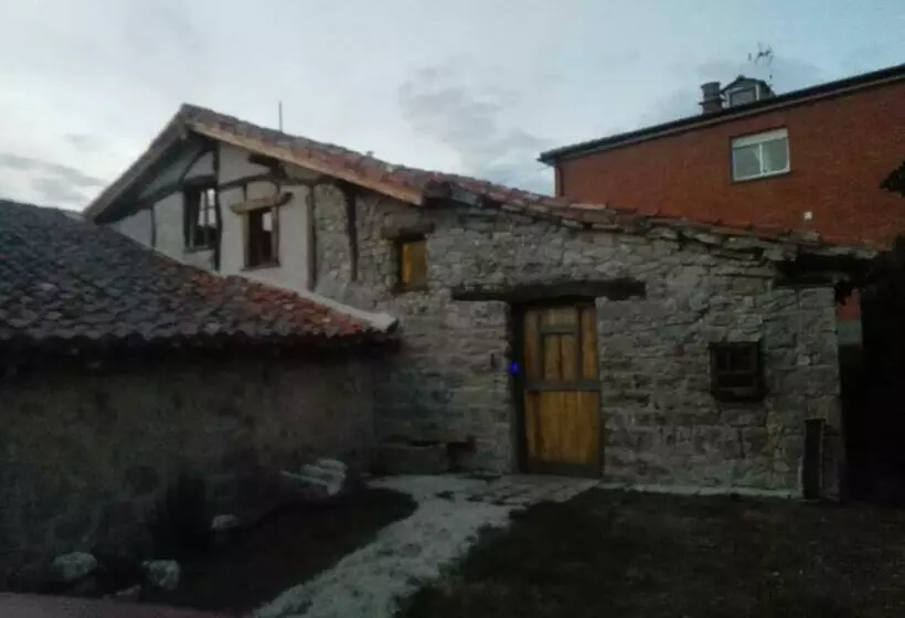 Retkeilymaja La Plazuela Verde
