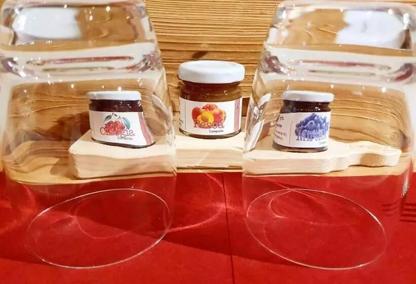 ベッドアンドブレックファースト Agriturismo La Giasena