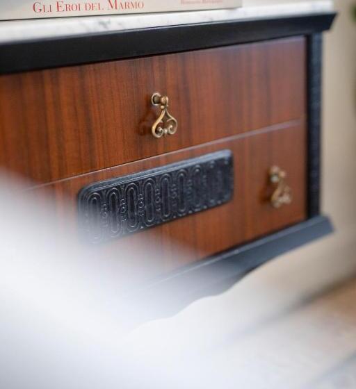 مبيت وإفطار Carrara Bella