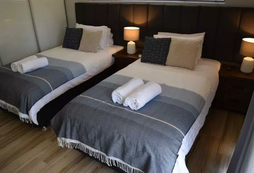 ベッドアンドブレックファースト Eagle Bay House