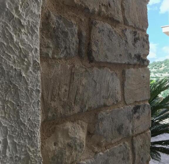 민박 La Volta Rooms Locazione Turistica