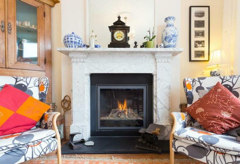 住宿加早餐 Seventyseven