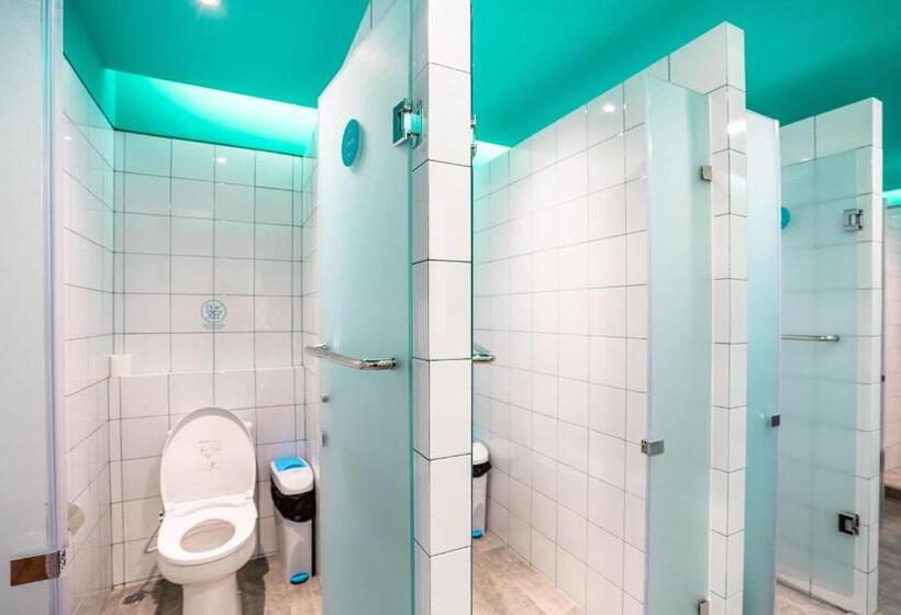 酒店 Bobopod Alun Alun, Bandung