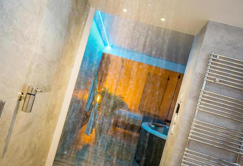 فندق Cabinet De Rêveries