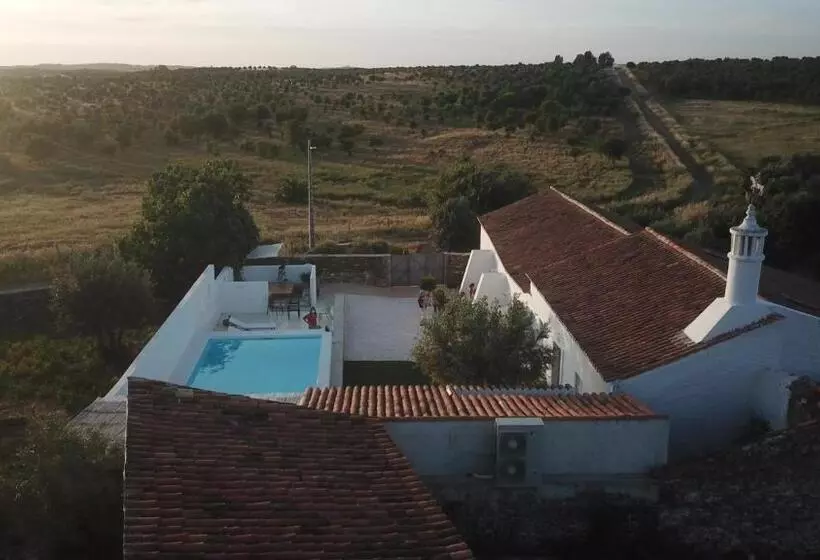 Hotelli Casa No Montinho