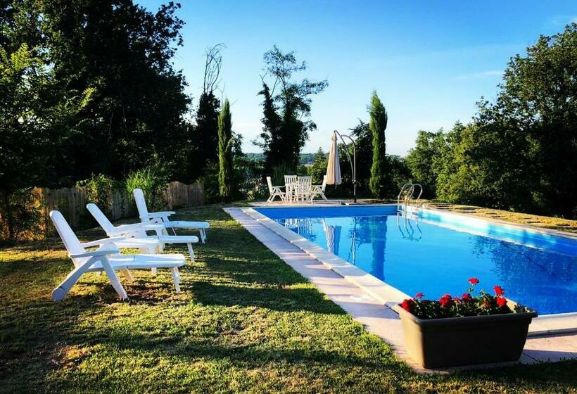 בית מלון כפרי Tenuta Nissole