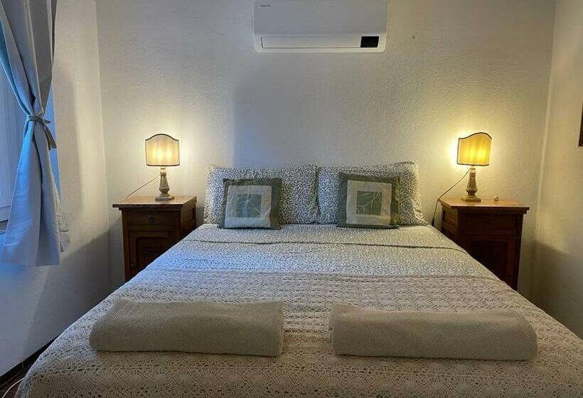 בית מלון כפרי Tenuta Nissole