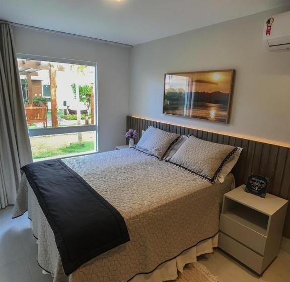 Porto Smeralda Guarajuba 100m Praia