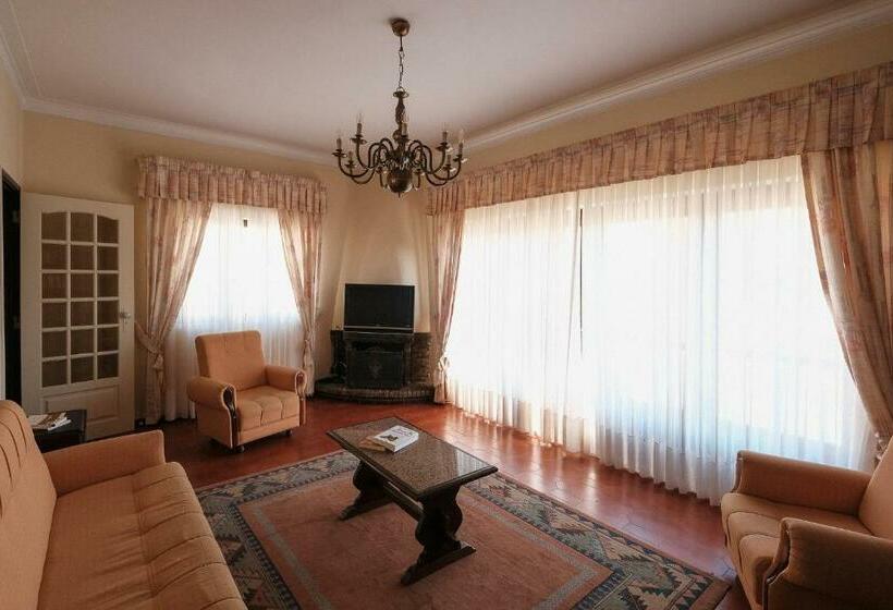 호스텔 Home Of Pilgrims D`apúlia